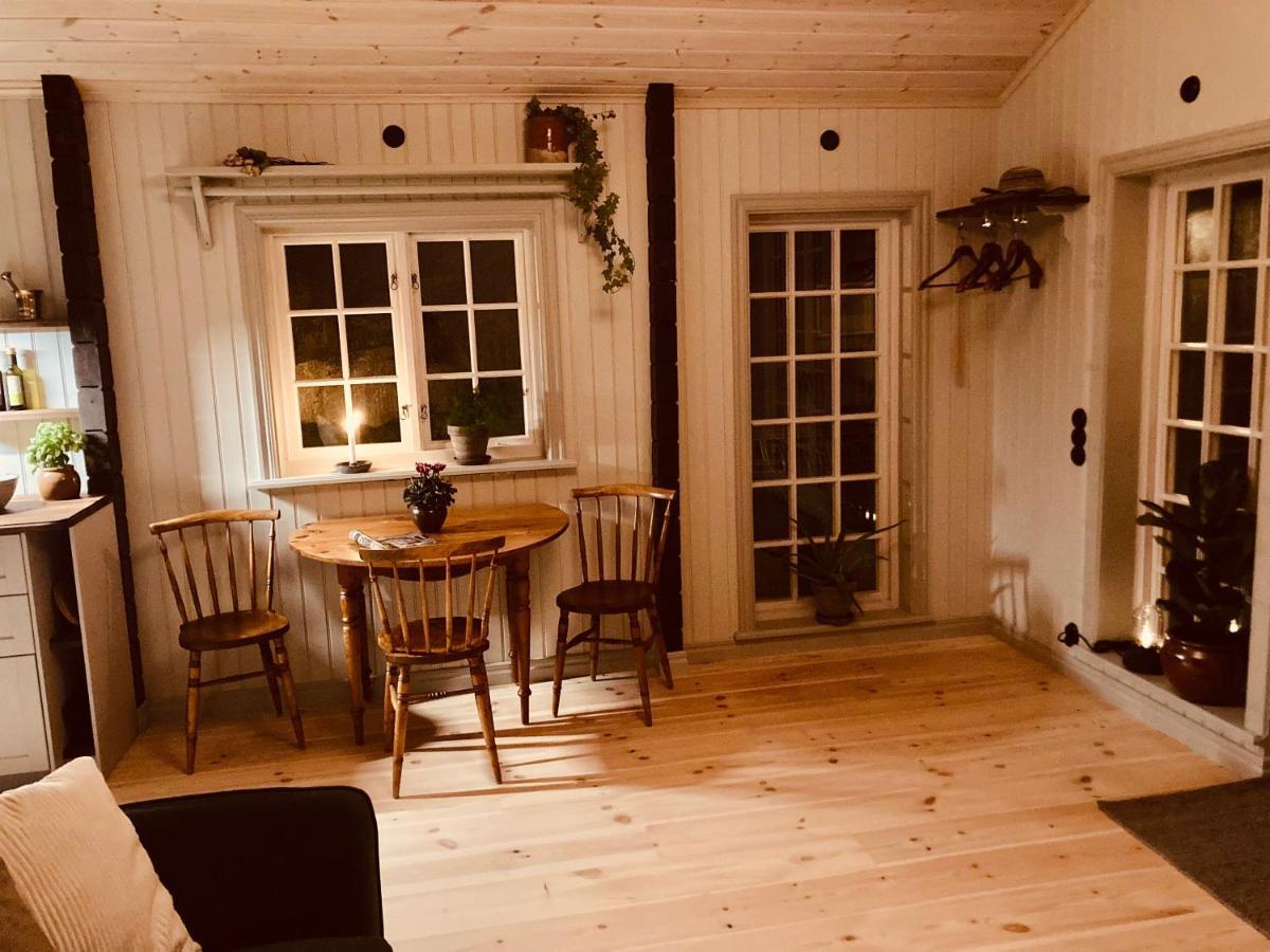Sjoestugan Vallersvik Frillesås Buitenkant foto
