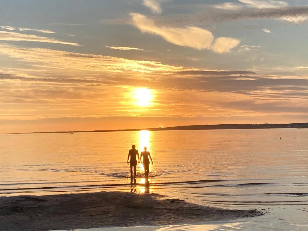 Sjoestugan Vallersvik Frillesås Buitenkant foto